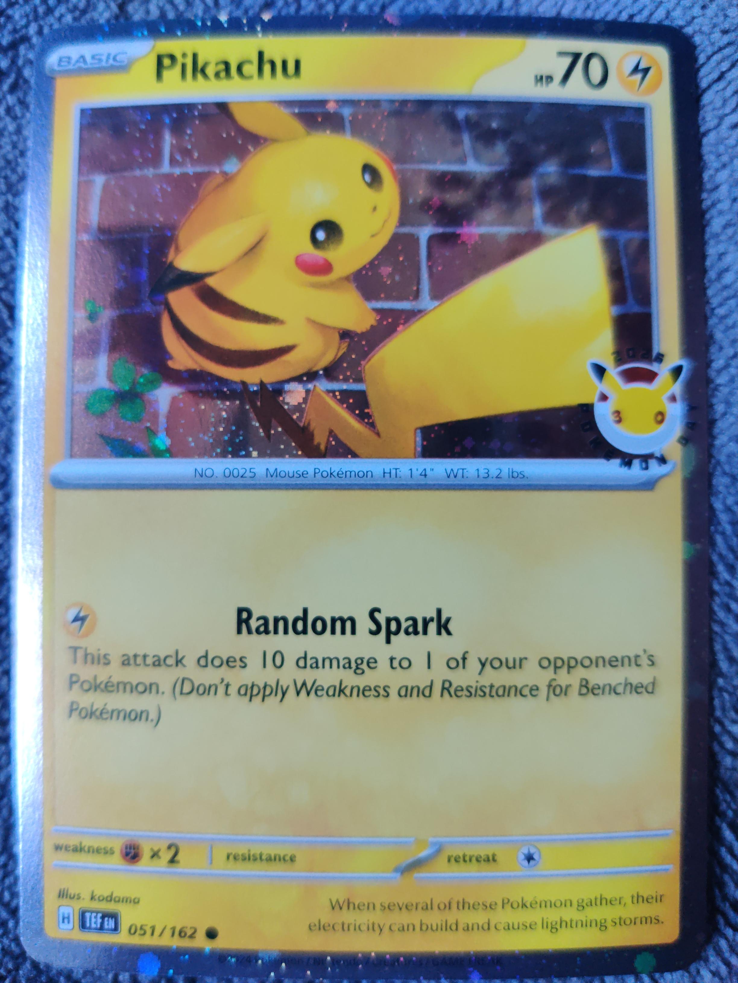 Pikachu - 30 Aniversario - 051/162