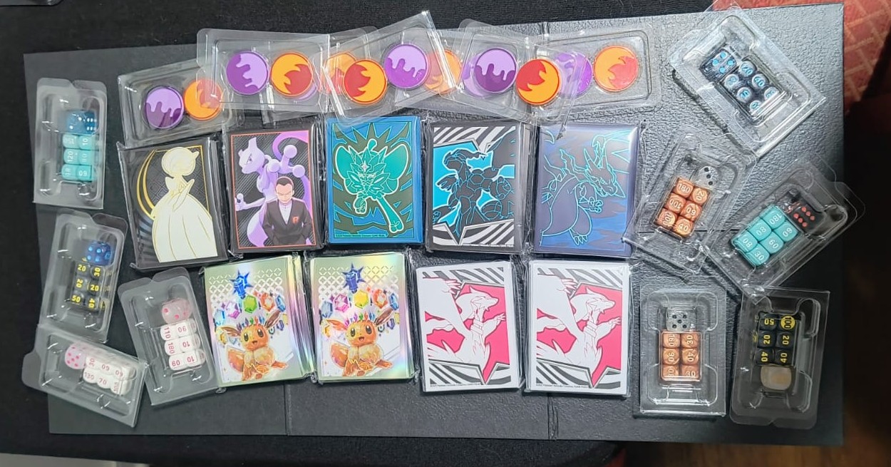 Lote Fundas + Monedas + Dados Sellados