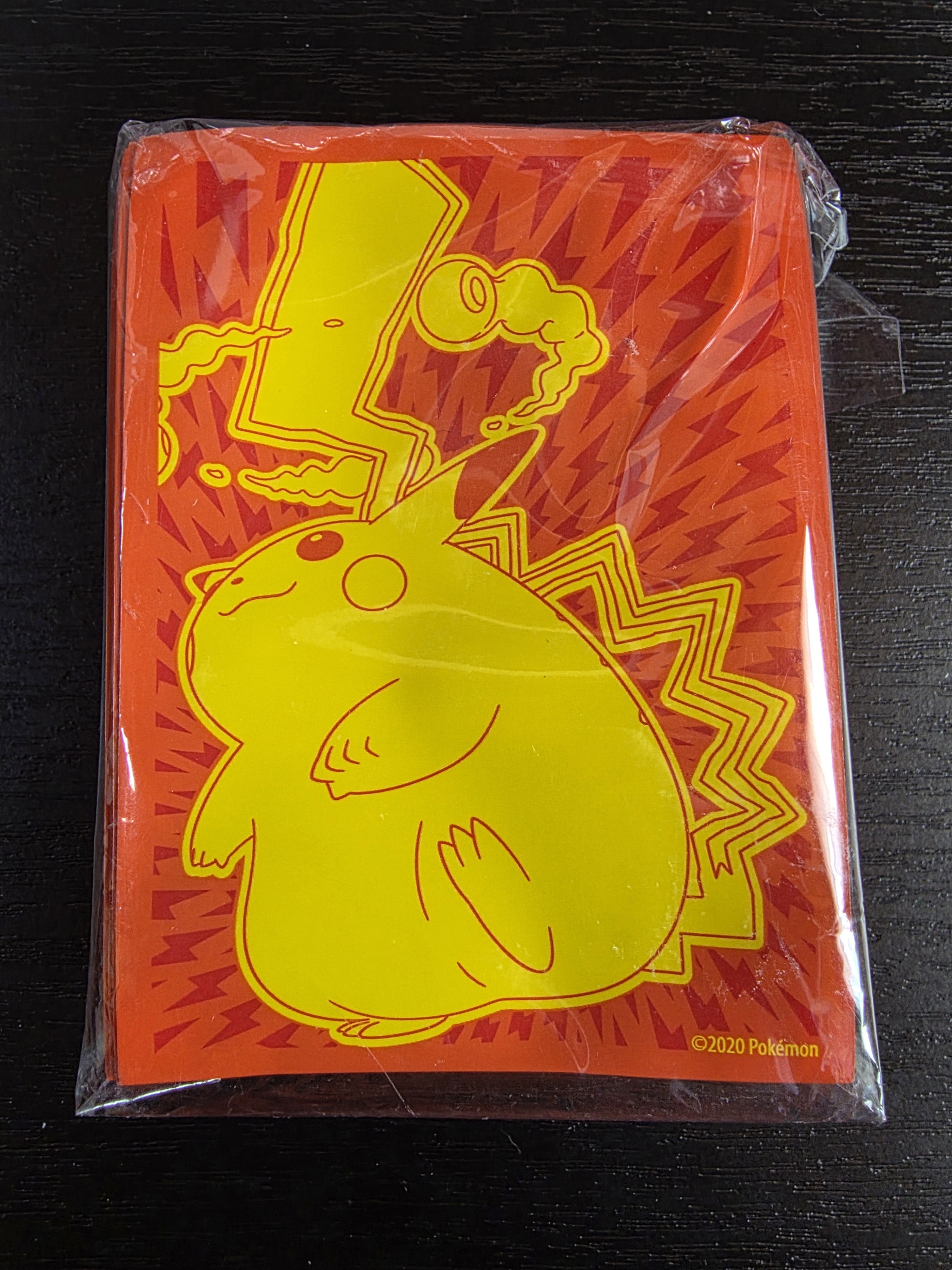 Pikachu Vmax 65 Protectores Vivid Voltage Elite Trainer Box Pokemon