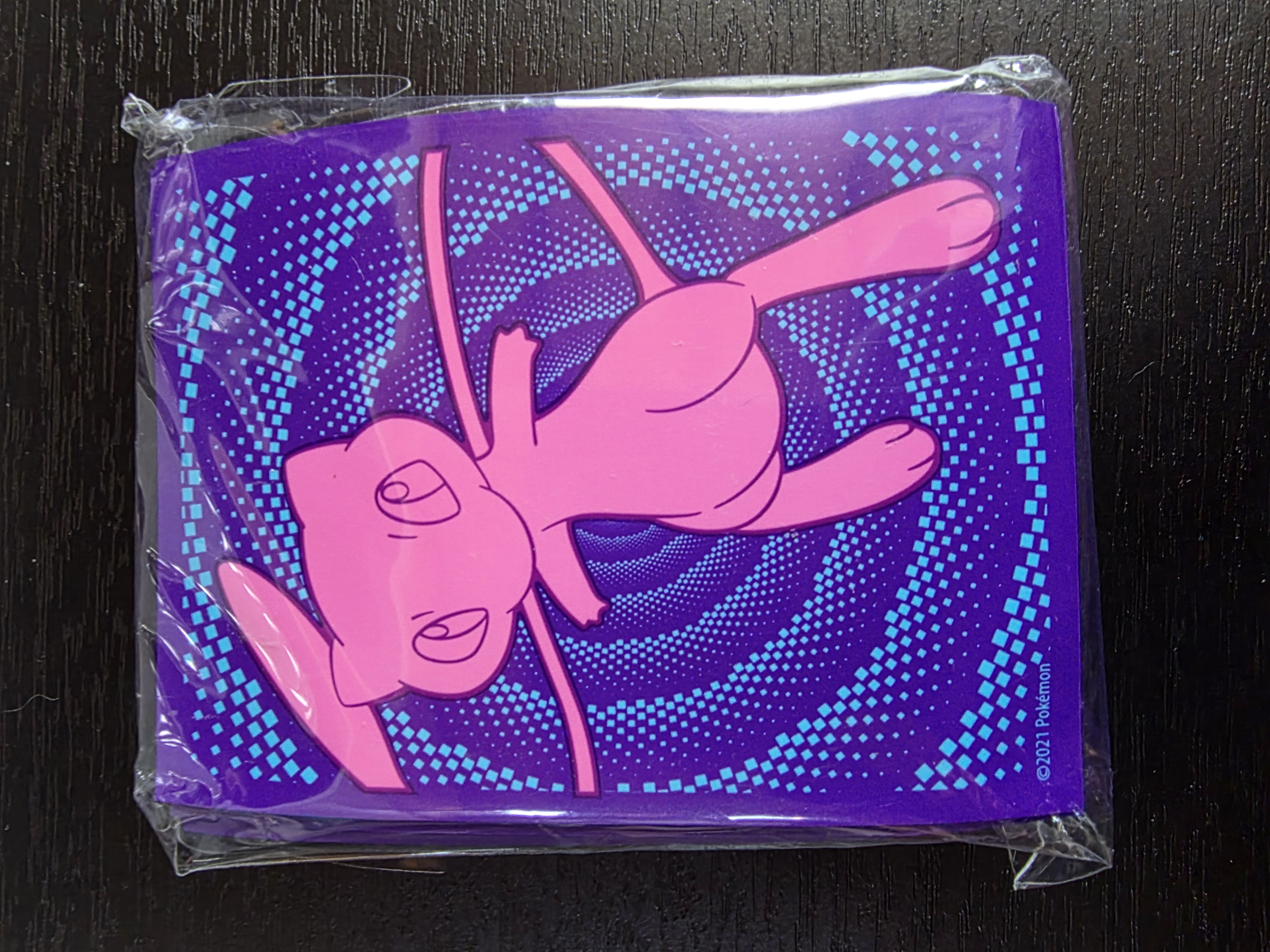 Mew 65 Protectores Fusion Strike Elite Trainer Box Pokemon