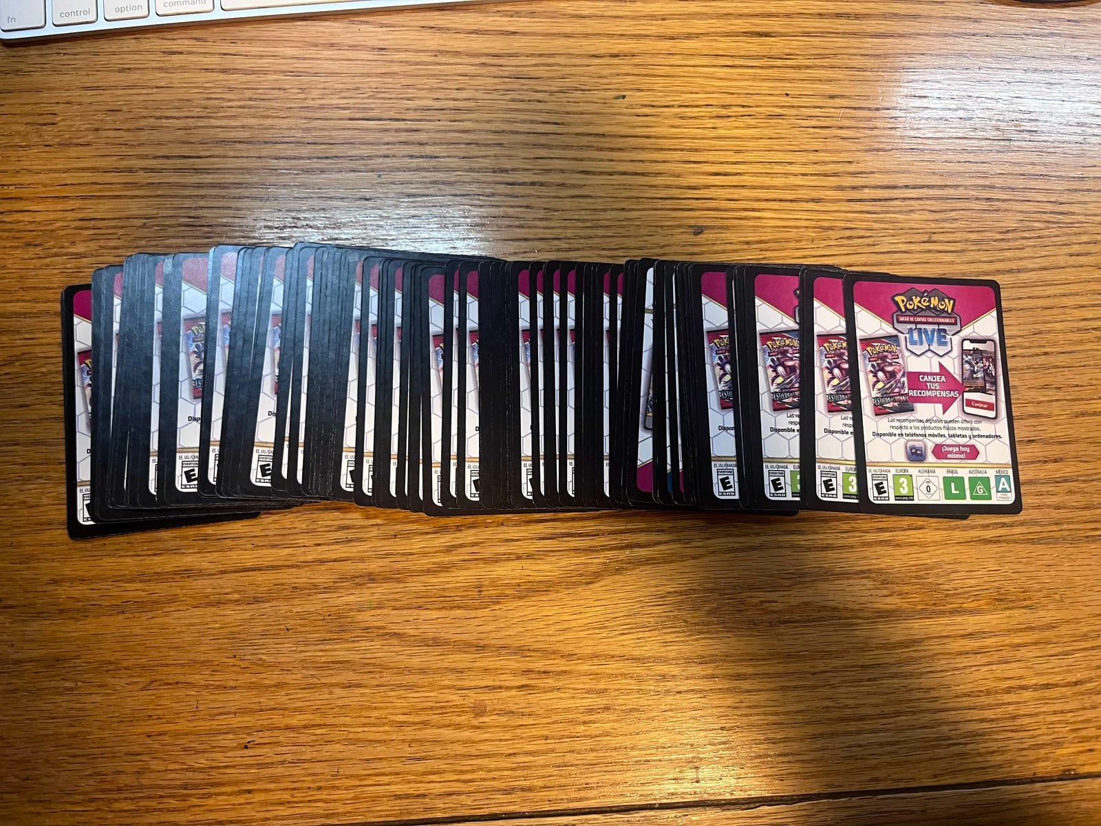 PACK Codigos TCG Live Pokemon Escarlata y Violeta 151 (85 codigos)