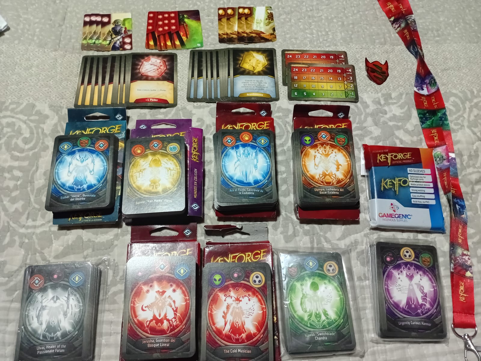 Caja keyforge