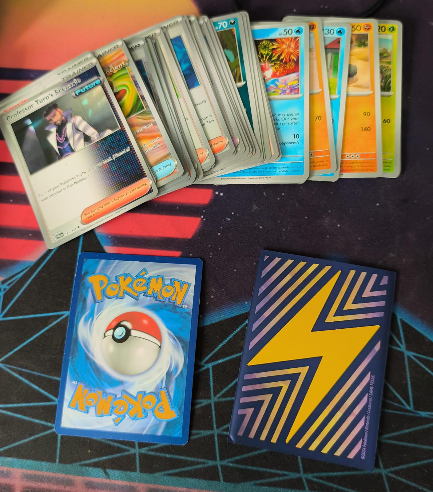 mazo de 50 cartas pokemon originales mas 2 cartas especiales