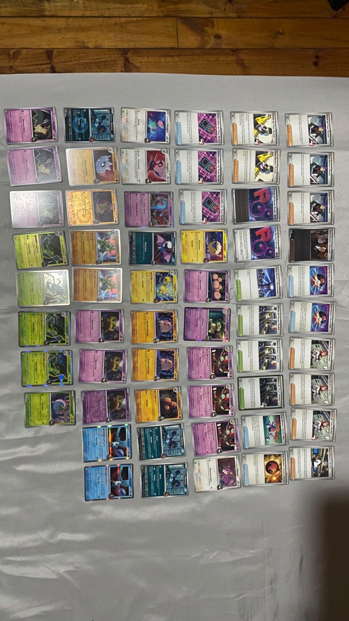 Lote de 58 cartas jugables del Equipo Rocket