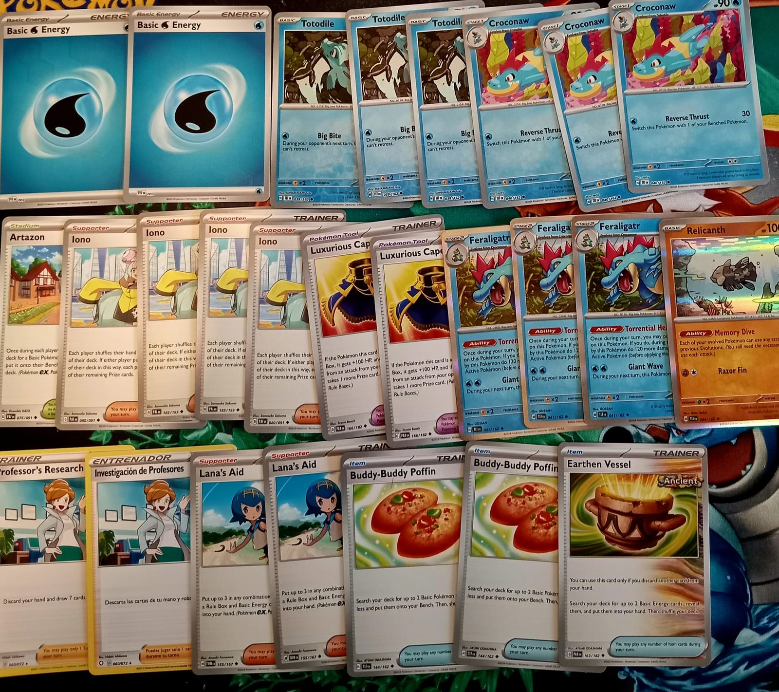 Pack lote 25 cartas, Totodile croconaw reverse feraligart hollow mas base trainer y 2 energia hollo