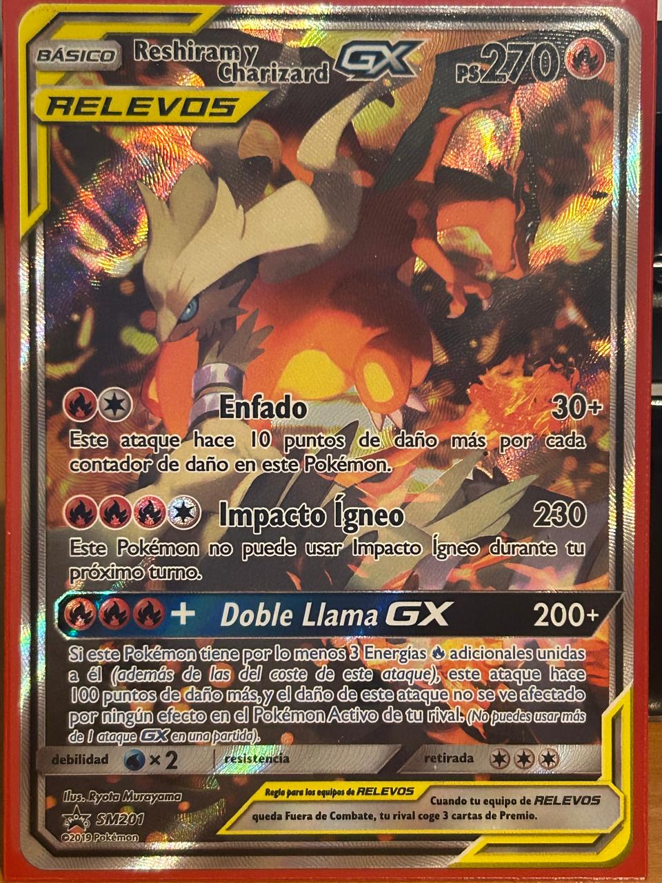 Reshiram y Charizad GX