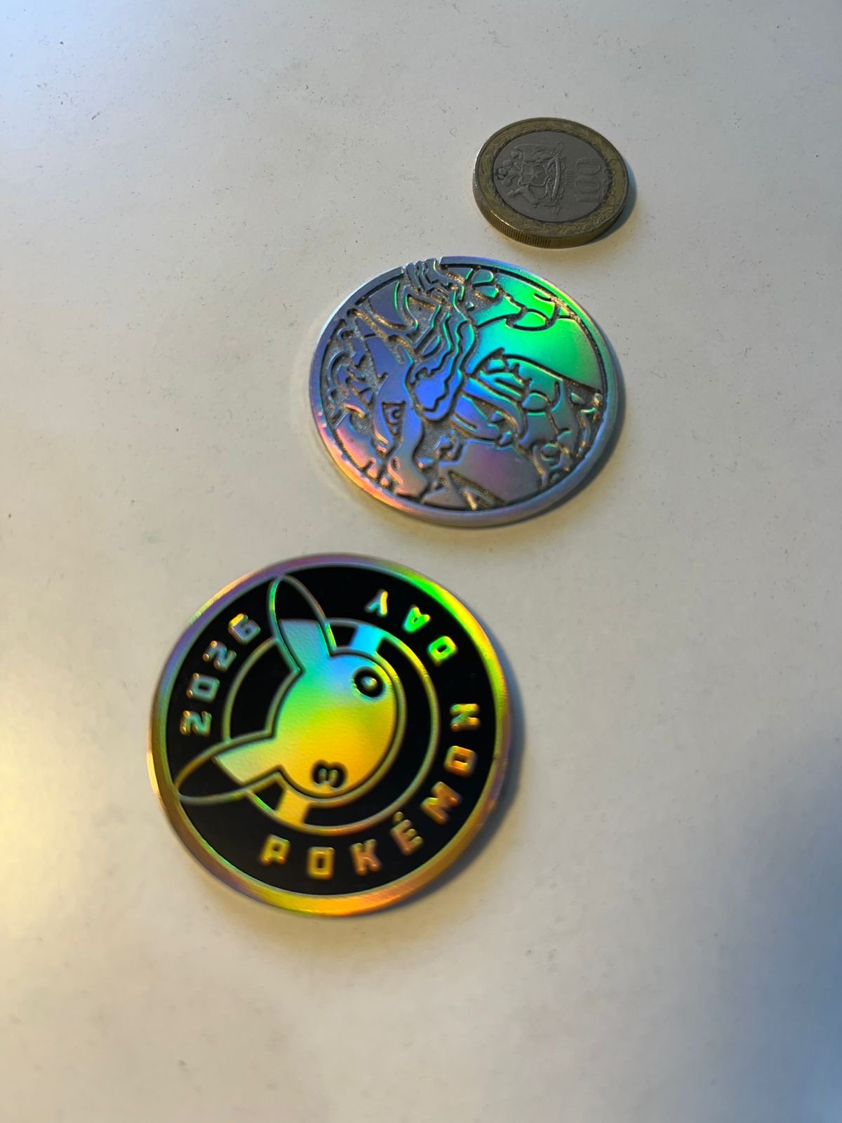 moneda 30 aniversario pokemon