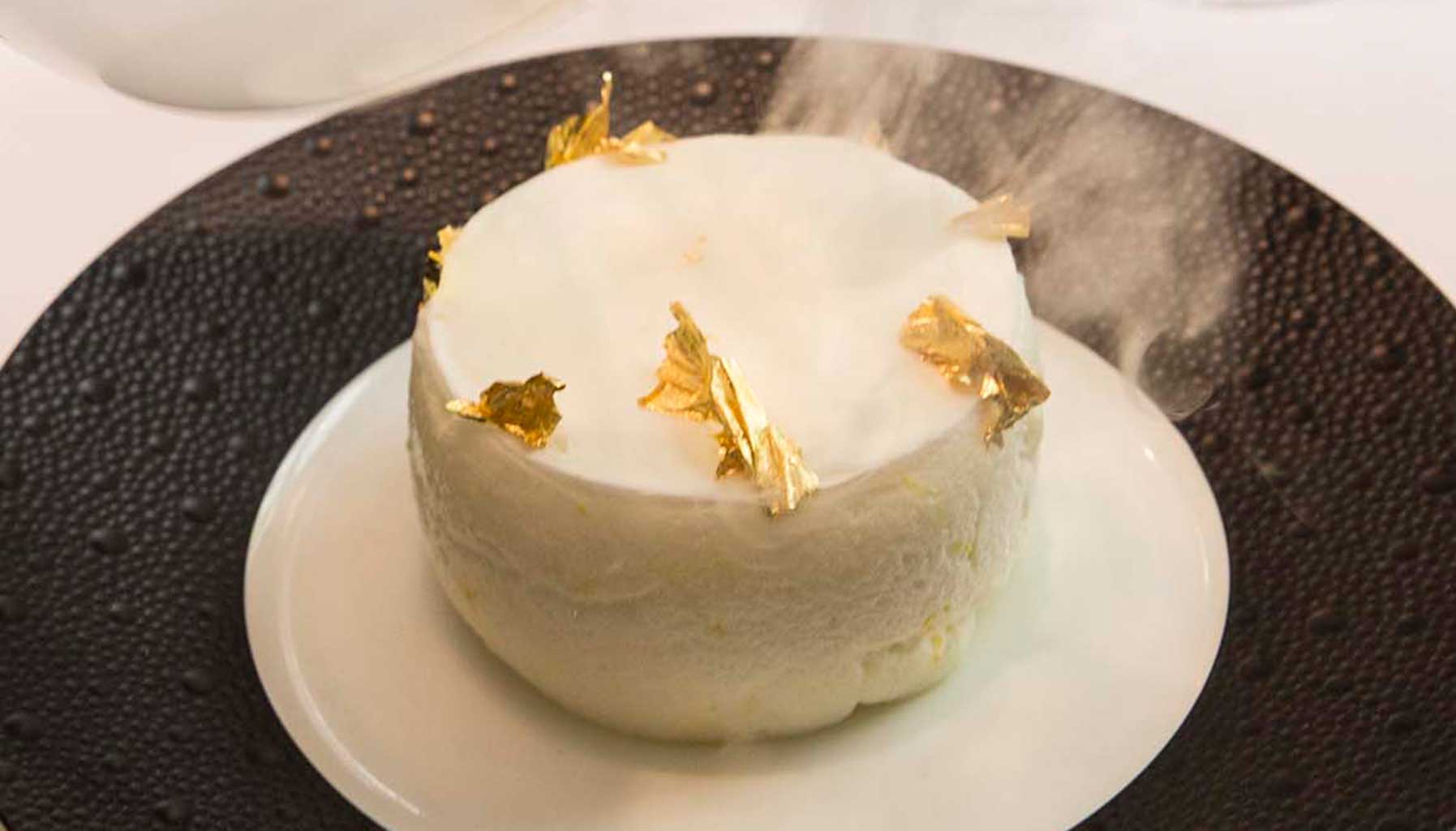 MÓN BÁNH SOUFFLÉ ĐẮT NHẤT THẾ GIỚI