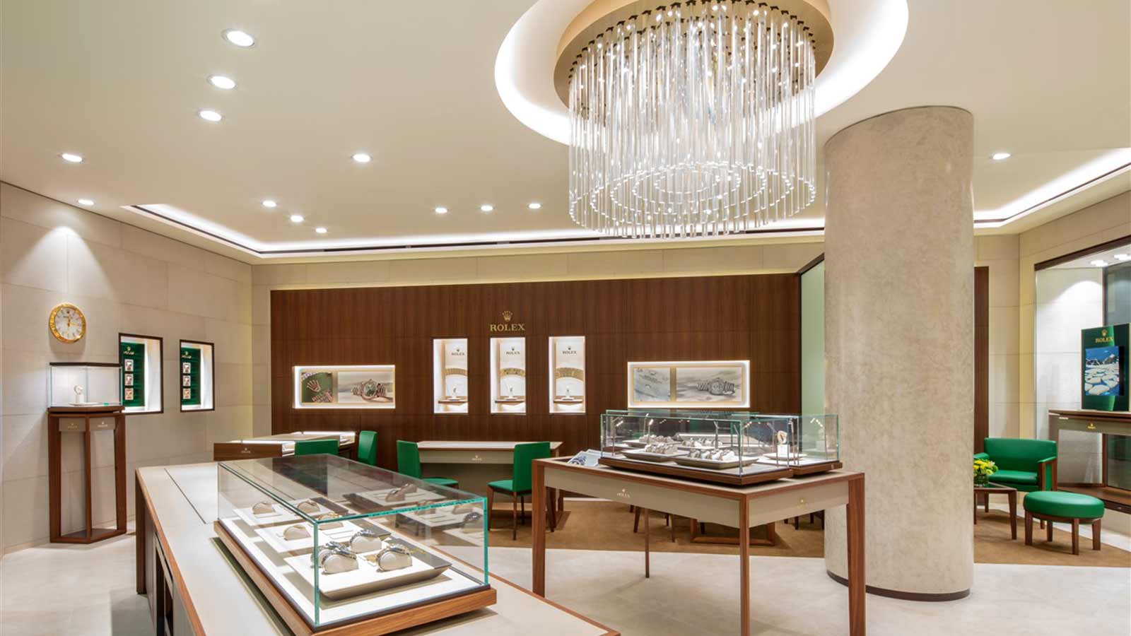 Màn tái xuất ngoạn mục của Rolex với cửa hiệu mới tại Tràng Tiền Plaza, Hà Nội