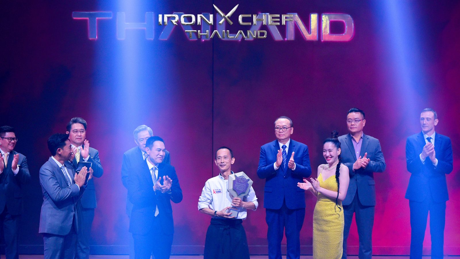 Bếp trưởng David Thái giành quán quân Iron Chef Thailand 2023