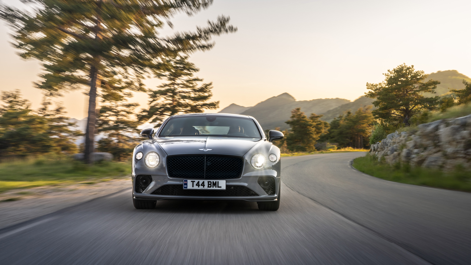 Bentley Continental GT S V8 đổ bộ xuống Việt Nam