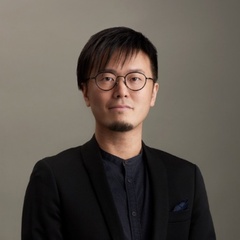 Eisuke Tachikawa 