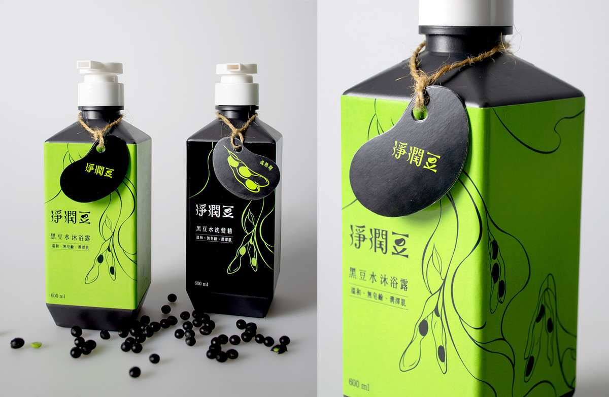 圍繞黑豆與豆莖的生長姿態,透過流動的線條蔓延於瓶身,象徵黑豆從種子到成熟的自然過程,使商品更具生命感與故事性,並加上吊牌,繪製黑豆的生長期讓人麼了解。