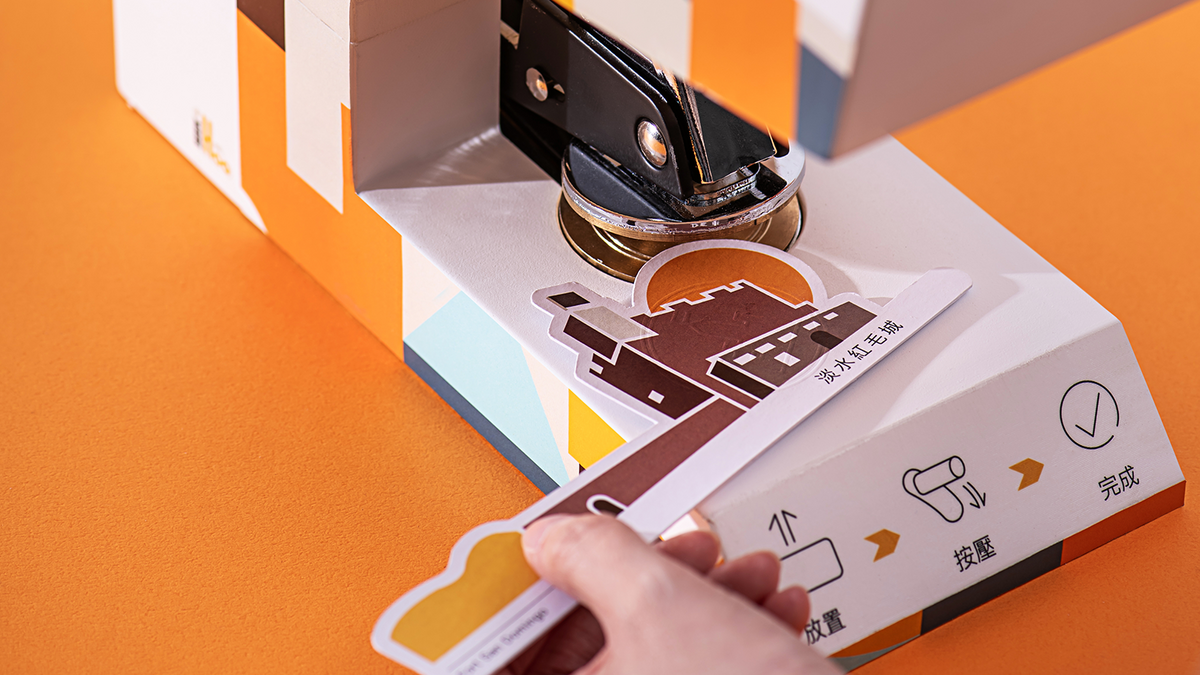 Integrating tactile interaction to transform visuals into dimensional memories.