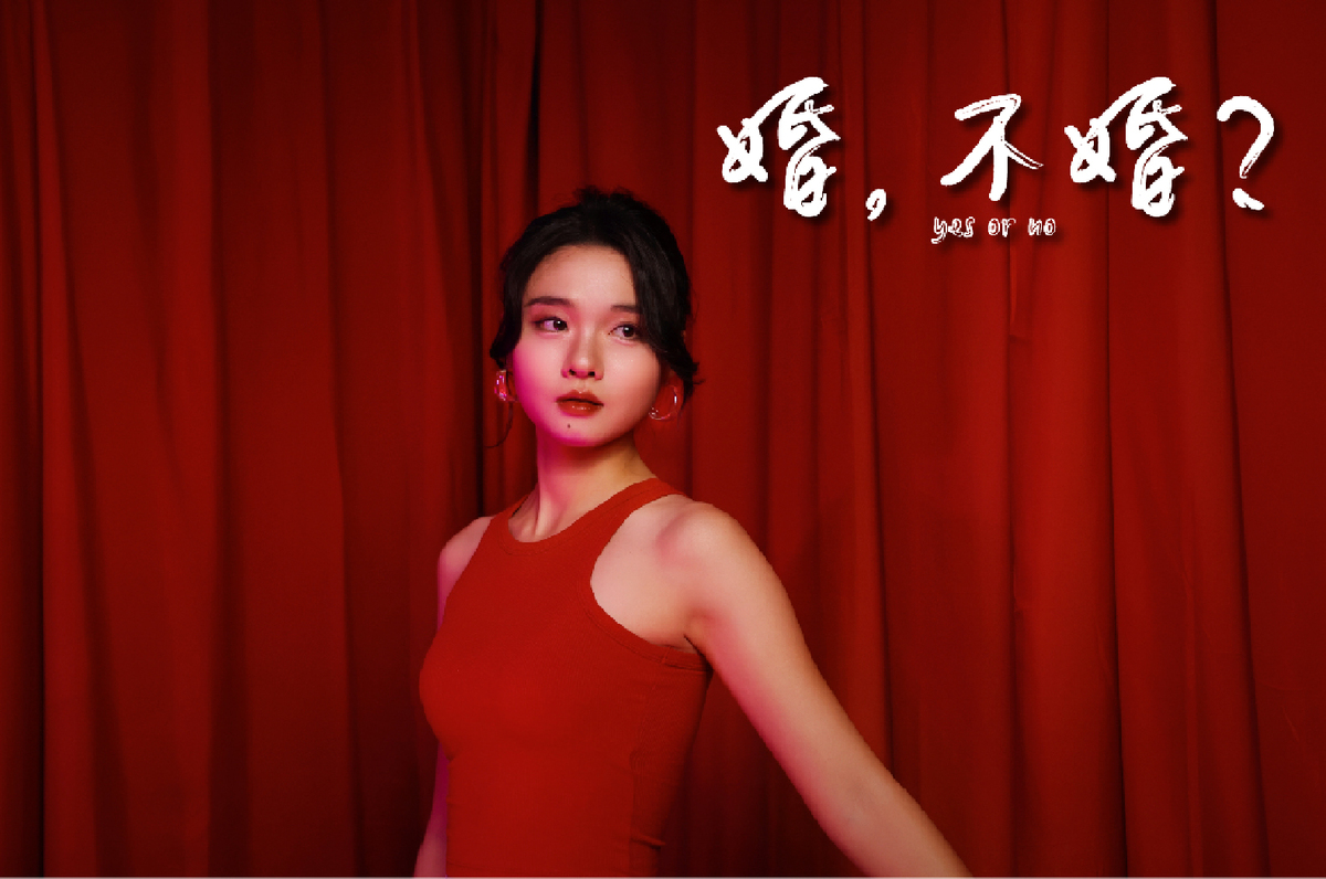 二阿姨在小劇場中分享她對婚姻的想法。