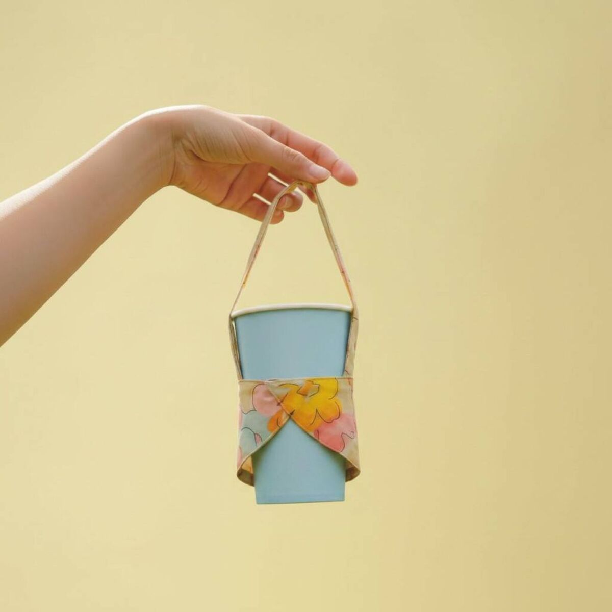飲料提袋將隨身陪伴融入都會日常。