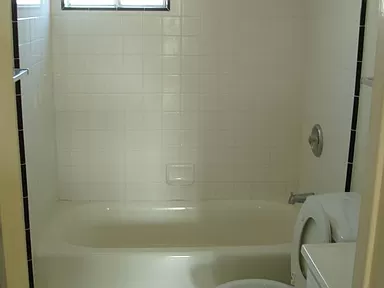 Studio  1 Bath Apartment