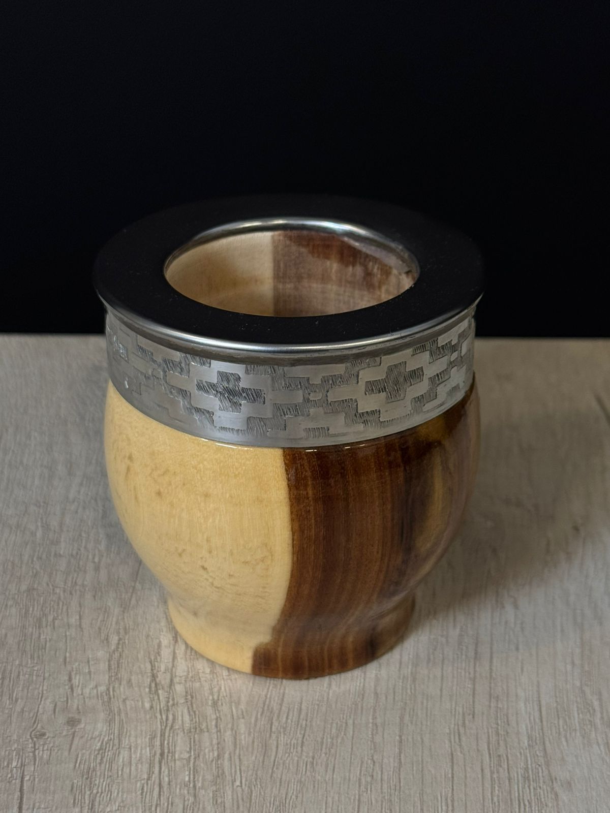 Imperial laqueado con bombilla acero pico de loro