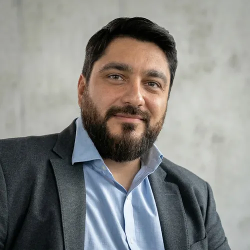 Portrait of Mike Panayotov