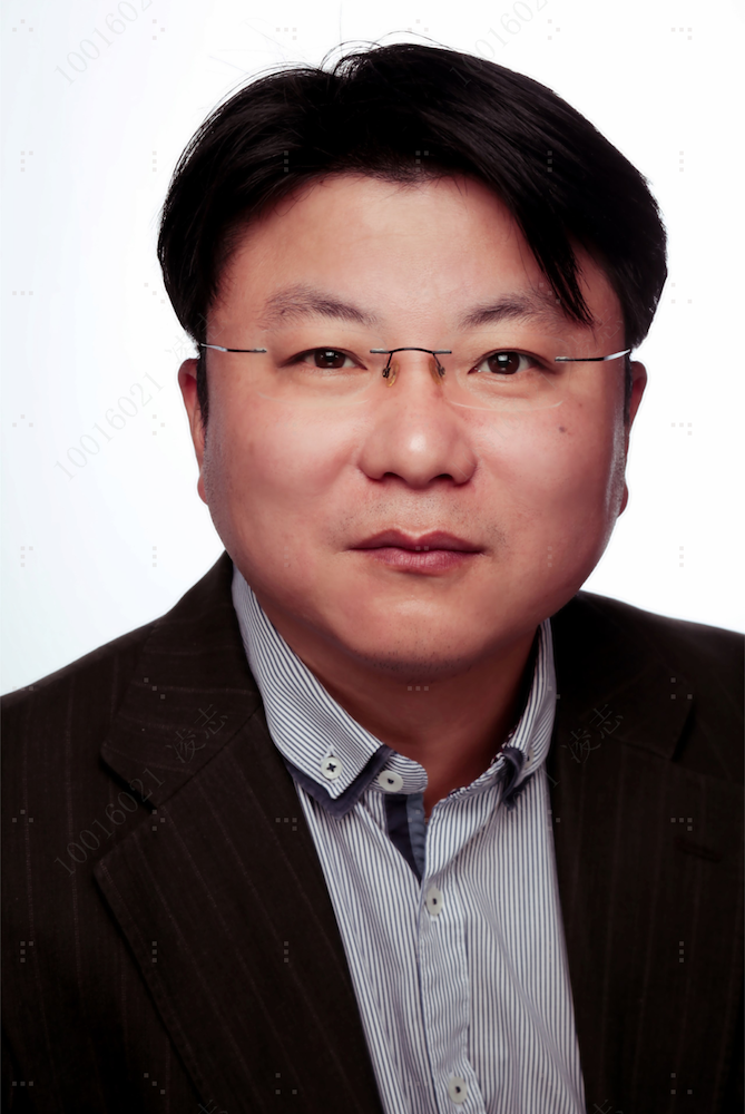 Mr. Ling Zhi