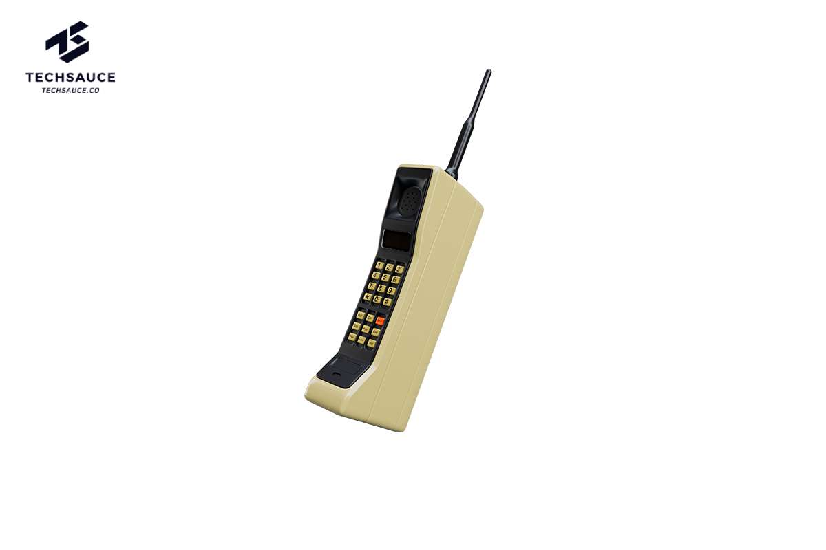 โทรศัพท์มือถือเครื่องแรกของโลก จาก Motorola ราคาแสนสาม | Techsauce