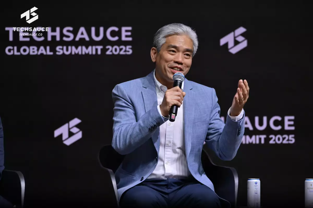 The session: “Transforming Corporate Innovation with AI” at the Techsauce Global Summit 2025.