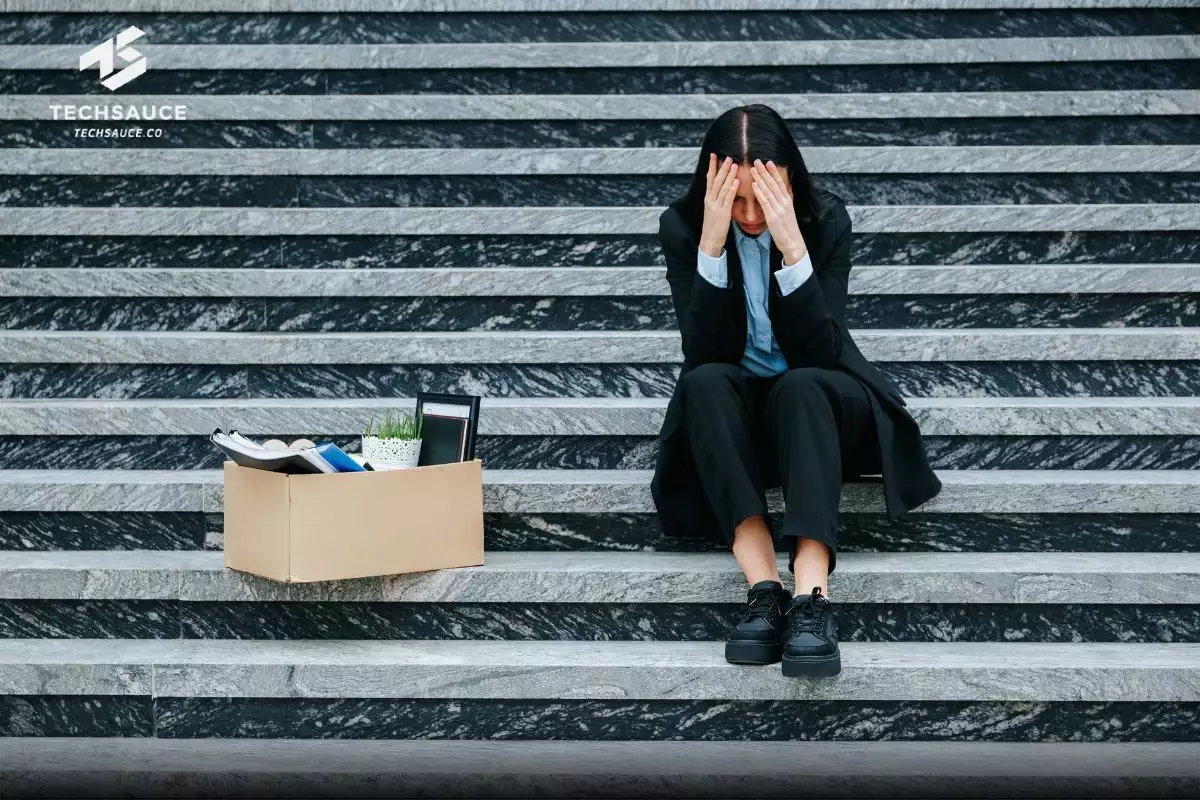 ตลาดแรงงานเข้าสู่ภาวะ ‘แช่แข็ง’ ไม่ไล่ออก แต่ก็ไม่จ้างคนเพิ่ม บีบให้หางานยากขึ้น