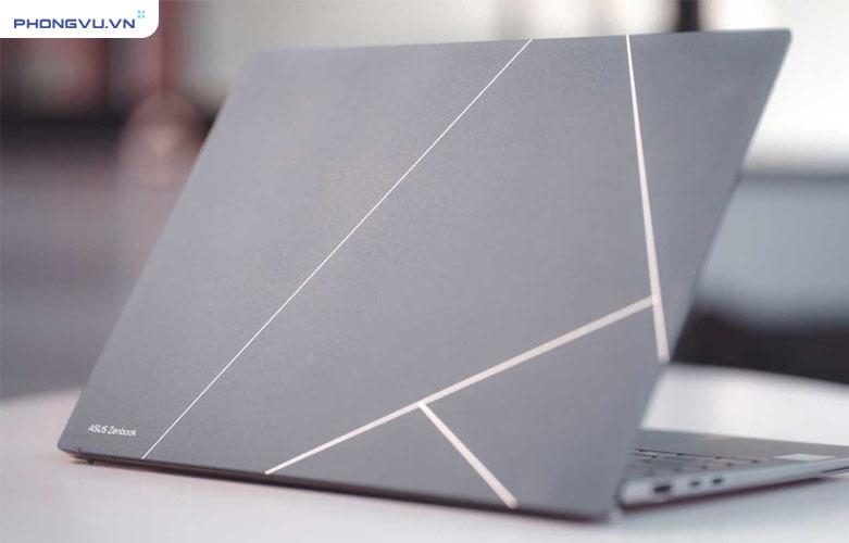 Asus Zenbook UX5304VA-NQ125W với thiết kế bền vững toàn diện