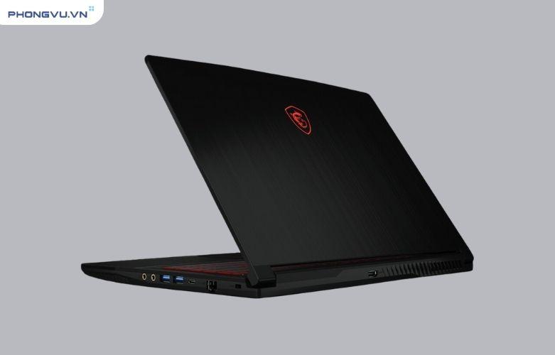 MSI GF63 Thin 12VE có thiết kế cứng cáp, chuẩn gaming đặc trưng của thương hiệu MSI