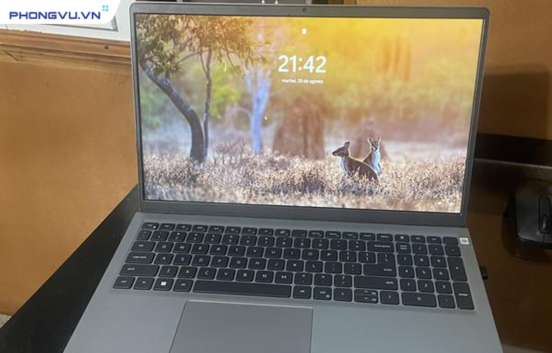 Laptop Dell Vostro 3530 - i7U085W11GRD2