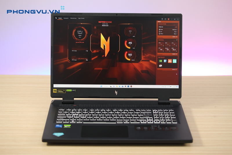 Acer Nitro 17 PHOENIX | Phần mềm NitroSense độc quyền