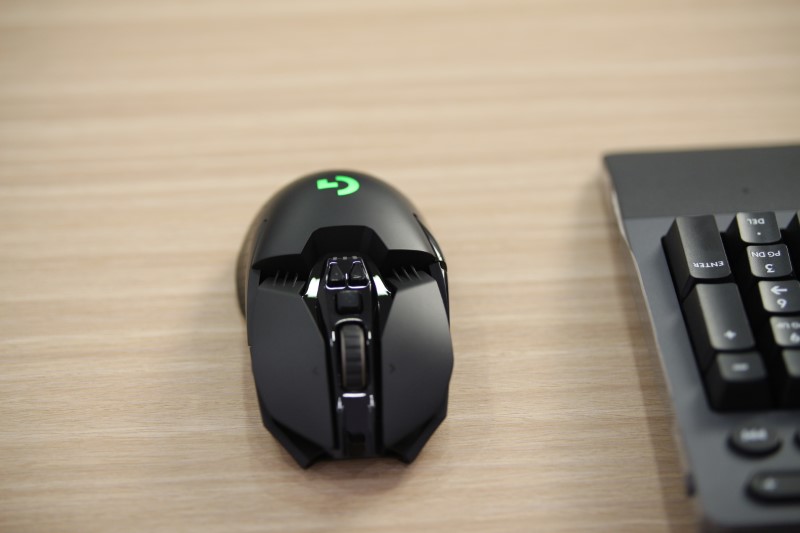 Chuột gaming không dây Logitech G903 Hero | Công nghệ nút cơ học