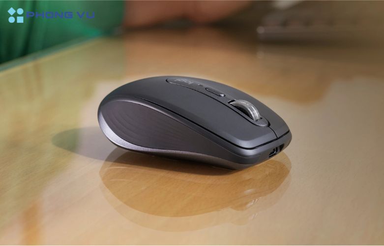 Điểm nổi bật nhất của MX Anywhere 3S chính là công nghệ cảm biến Darkfield tiên tiến với độ phân giải lên đến 8000 DPI