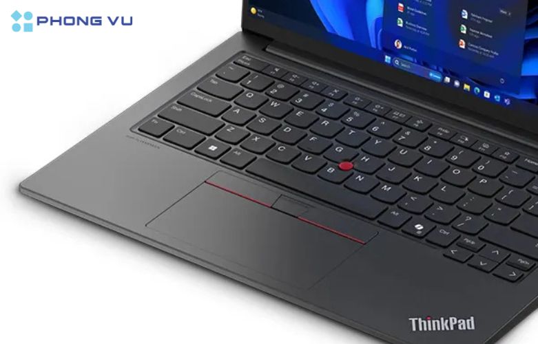Sự kết hợp giữa RAM và ổ cứng SSD mạnh mẽ này chắc chắn sẽ mang đến trải nghiệm sử dụng tuyệt vời cho người dùng