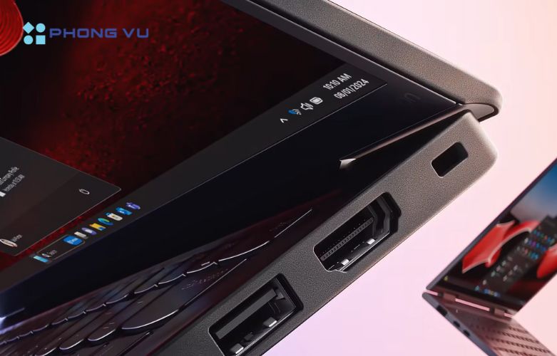 Nhờ vào sự phong phú trong việc kết nối mà Laptop Lenovo ThinkPad X1 Carbon Gen 12 - 21KC009NVN tạo ra sự tiện lợi nhất định cho người dùng, giúp kết nối dễ dàng hơn với các thiết bị ngoại vi khác