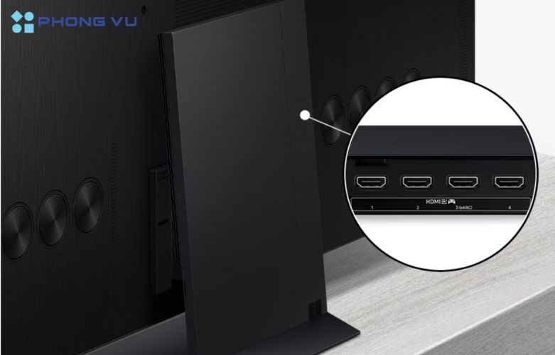 Với sự đa dạng trong các tùy chọn kết nối và thiết kế gọn gàng, Smart Tivi Samsung Neo QLED 8K 85 Inch 85QN900D không chỉ là một thiết bị giải trí mà còn là trung tâm điều khiển toàn bộ hệ sinh thái thông minh trong nhà bạn