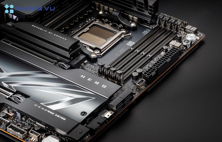 ASUS ROG CROSSHAIR X870E HERO không chỉ đảm bảo hiệu năng mạnh mẽ mà còn mang đến sự ổn định và độ tin cậy cao trong quá trình sử dụng