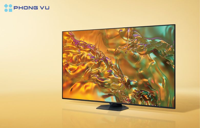 Màn hình rộng 55 inch của Smart Tivi QLED Samsung 4K QA55Q80DA mang đến không gian giải trí sống động cho cả ngôi nhà