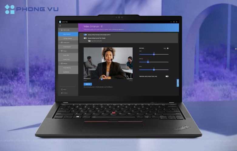 Laptop Lenovo ThinkPad X13 Gen 5 - 21LU004NVN được thiết kế bền bỉnh, kích thước và trọng lượng nhỏ gọn khiến chúng dễ dàng đồng hành cùng người dùng trong công việc mọi lúc mọi nơi