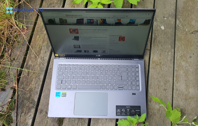 Hình ảnh thực tế của  Laptop Acer Swift X SFX16-51G-516Q mặt trước