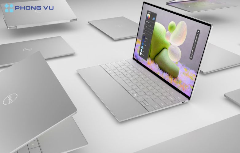 Thiết kế Ultrabook mỏng nhẹ với màu bạc sang trọng