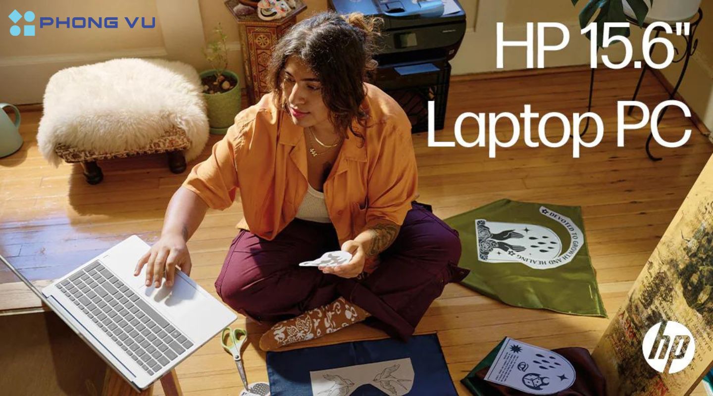 Thiết kế mỏng nhẹ của Laptop HP hữu ích cho những người thường xuyên di chuyển hoặc cần làm việc khi đang di chuyển