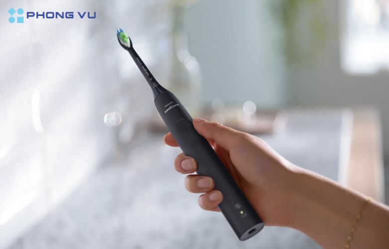 Một số bàn chải điện có tính năng kết nối Bluetooth để theo dõi và cải thiện thói quen chải răng