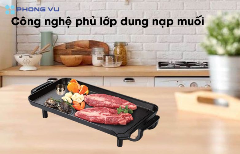 Bếp nướng ngày nay thường tích hợp nhiều tính năng như nướng không khói, mang lại sự tiện lợi và an toàn cho gia đình