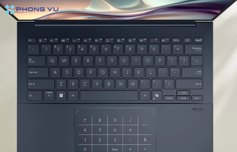 Dù bạn nghe nhạc, xem phim hay họp online, ASUS Zenbook 14 UX3405CA-PZ187WS vẫn đảm bảo âm thanh rõ ràng, sắc nét, giúp tăng cường trải nghiệm tổng thể khi sử dụng