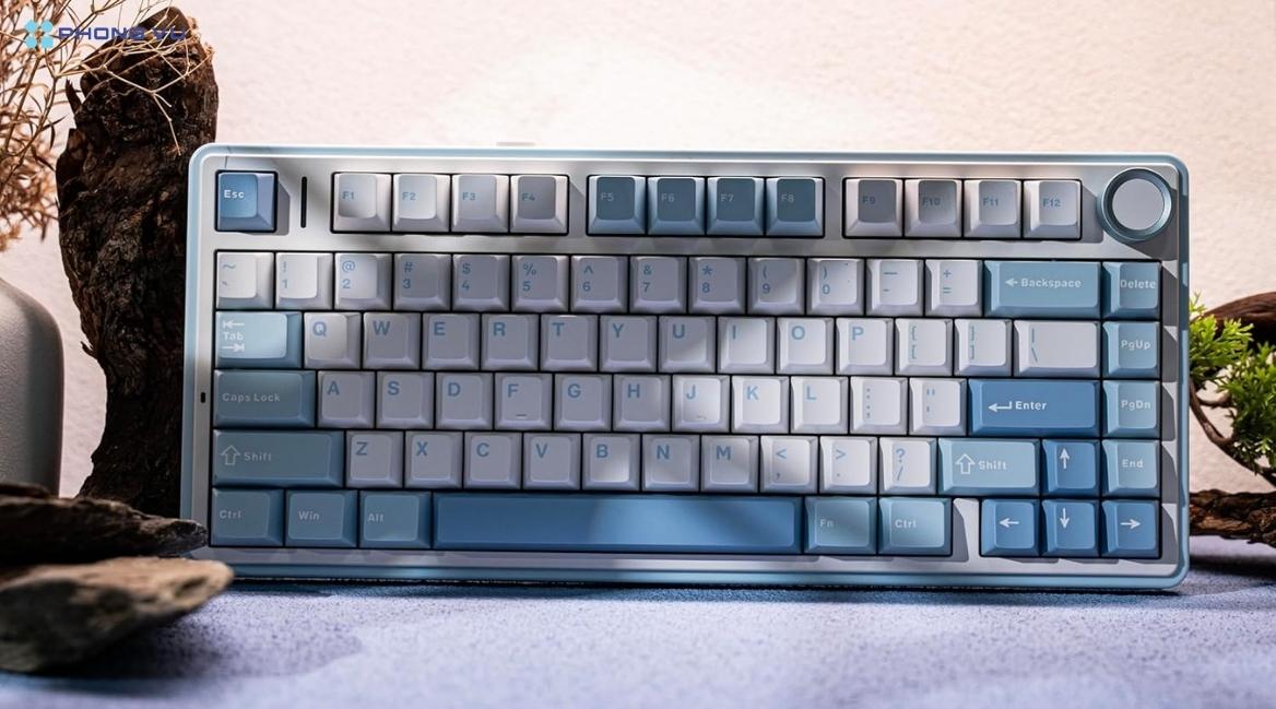 AULA F75 là dòng bàn phím cơ không dây dạng compact 75%