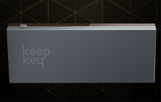 внешний вид аппаратного кошелька keepkey // источник: shapeshift.io
