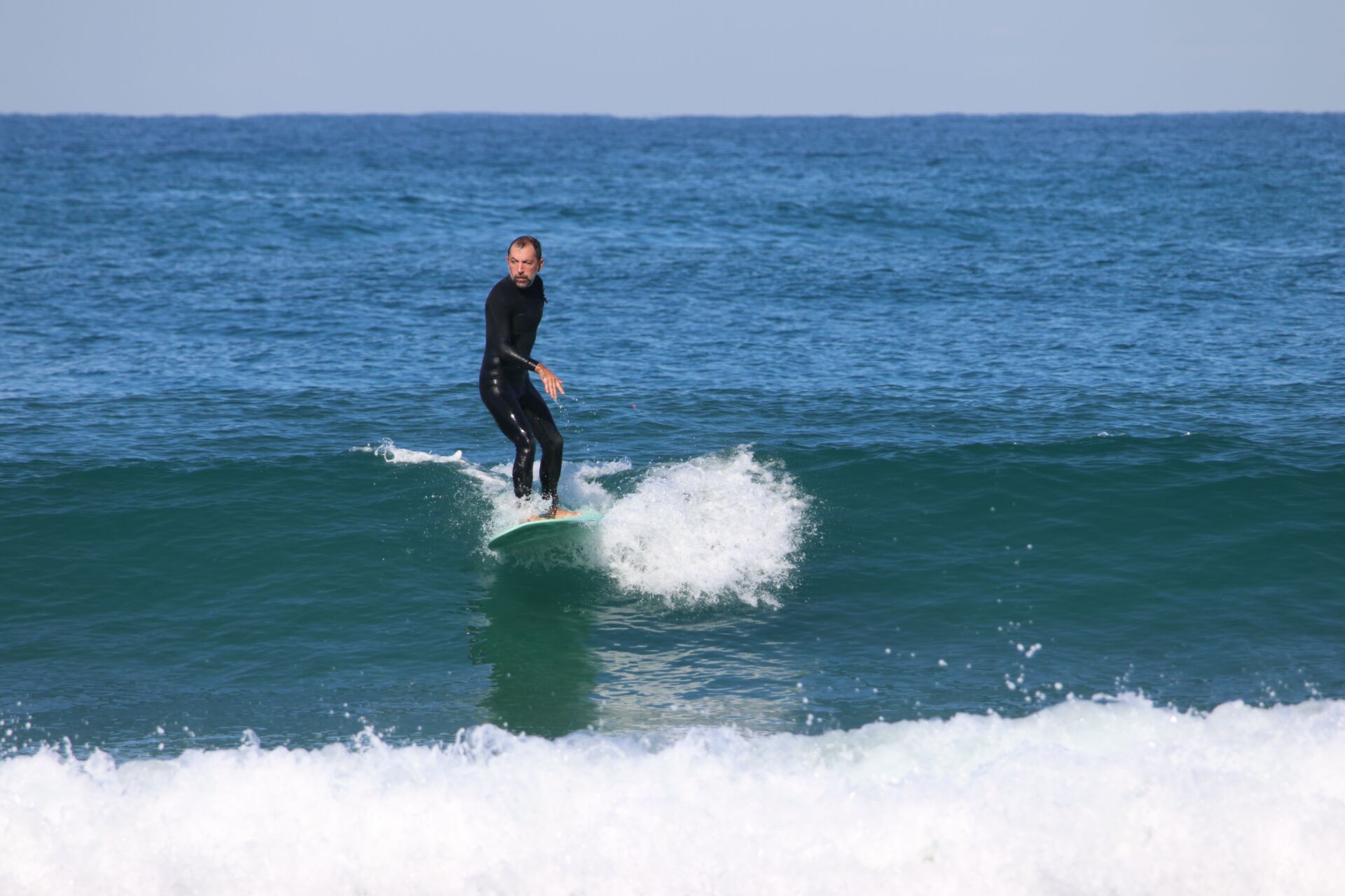 אלבום מיוחד לאדם מיוחד -גיא - האדם שעושה לנו את התחזית - תמונות גלישה