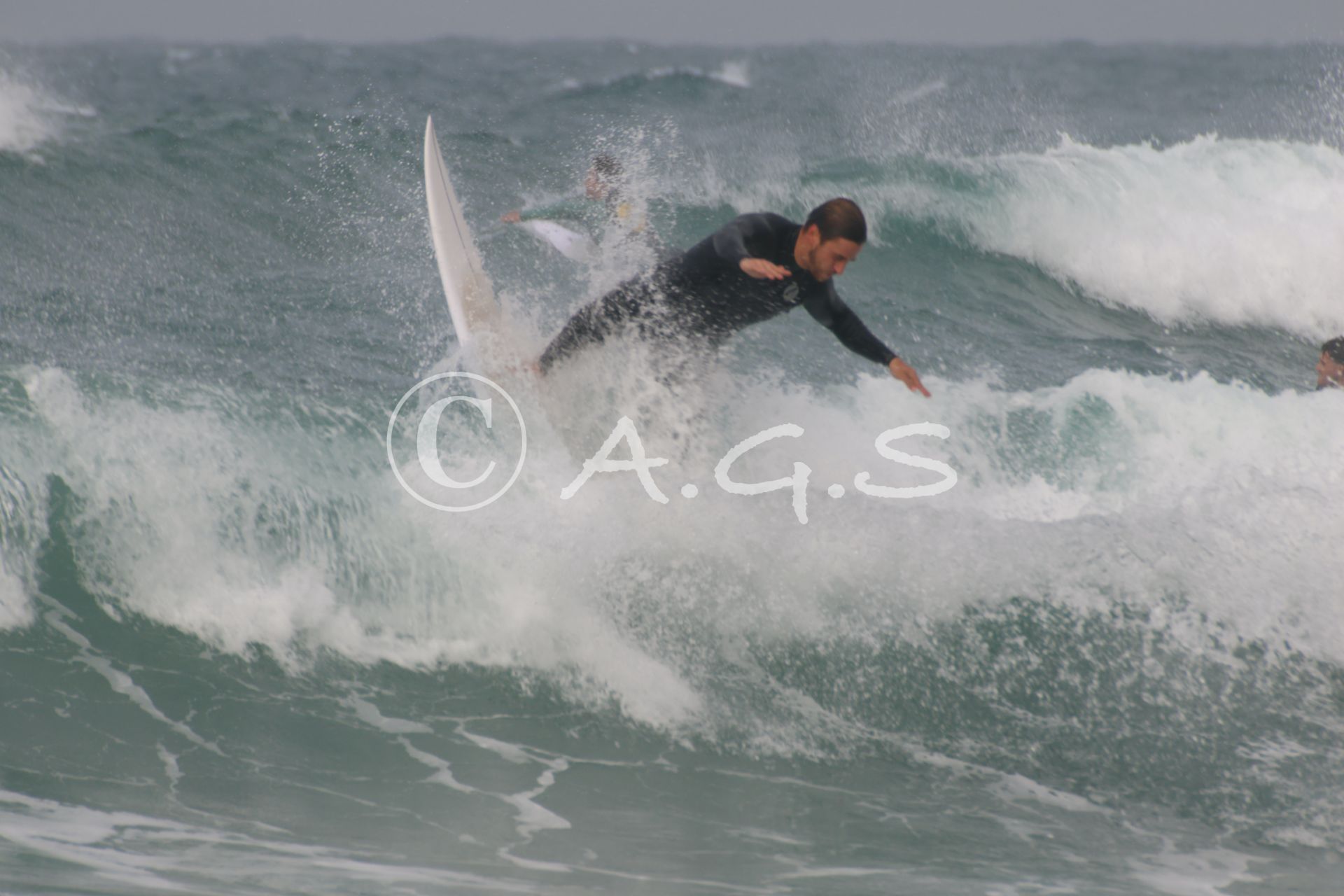 הילטון 8.12.25 - תמונות גלישה