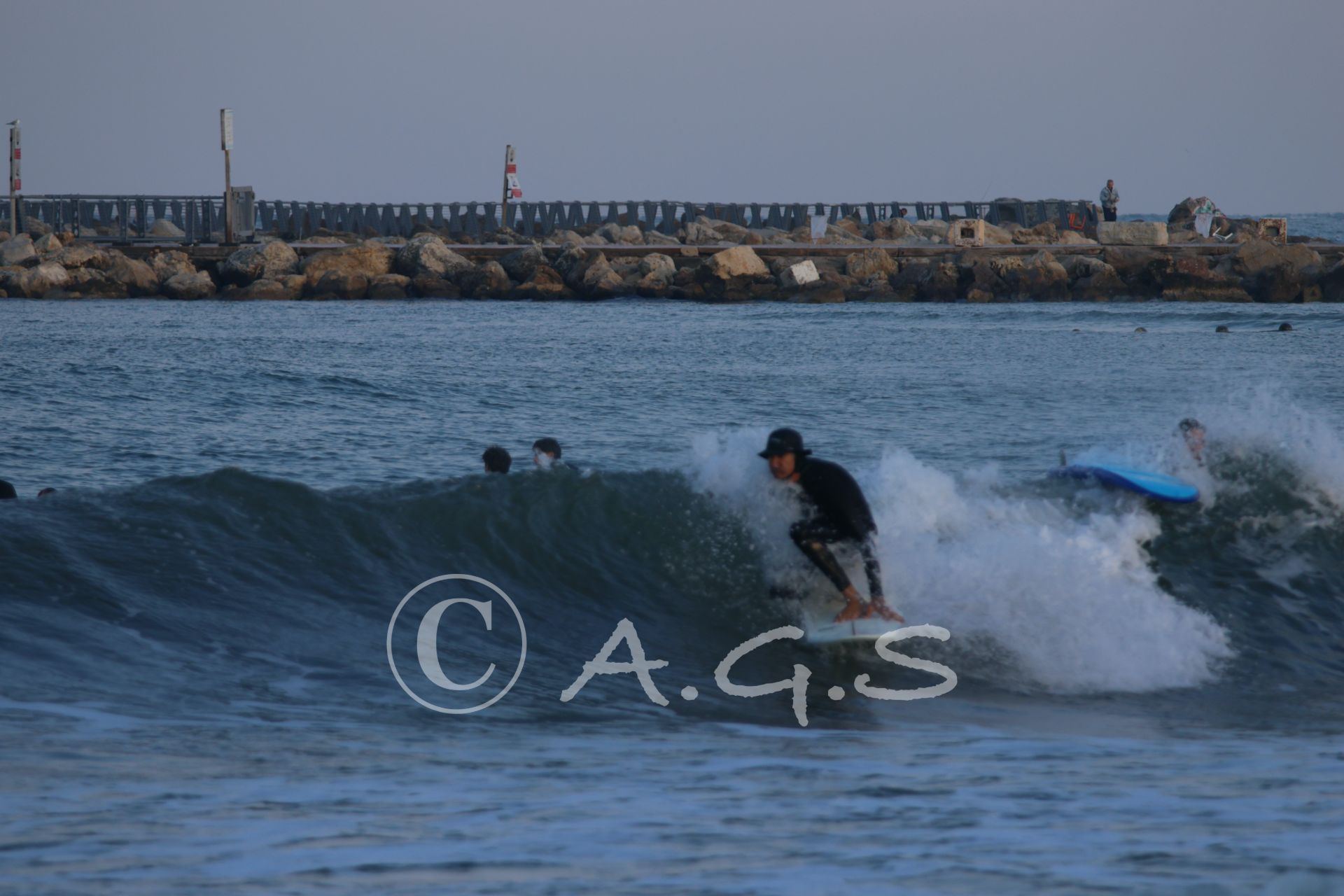 הילטון 17.12.25 - תמונות גלישה